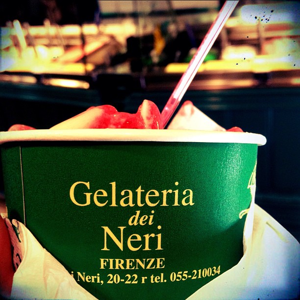 66921_10151599342654234_606403065_n